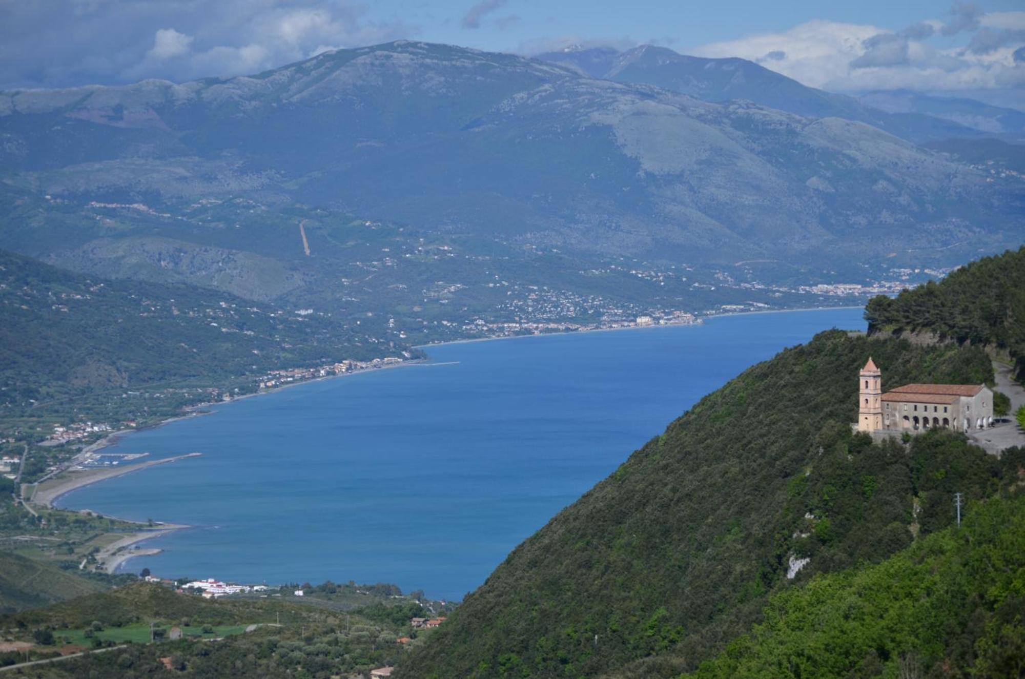 Tre Borghi Villa San Giovanni a Piro Buitenkant foto